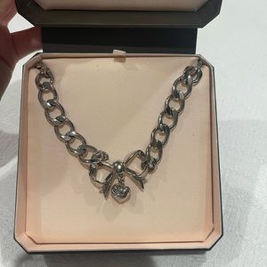 Silver juicy couture bow necklace